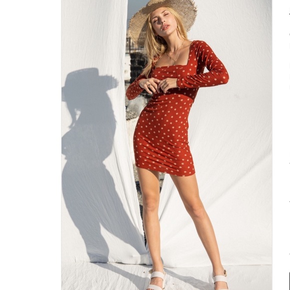 Rust Square Neck Dress - Picture 8 of 12